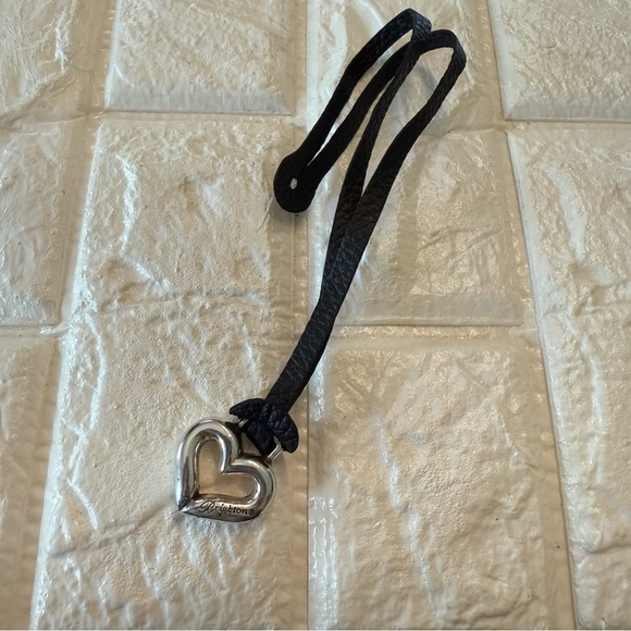 brighton Silver heart Black LEATHER Strap Key Fob Bag charm keychain hang tag - Picture 1 of 6